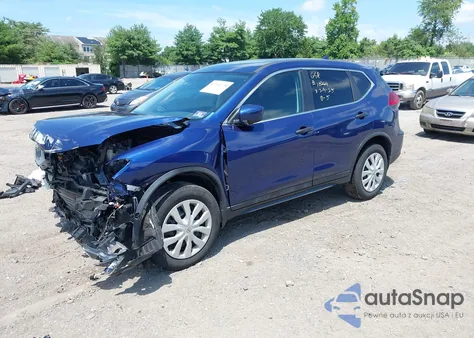 2017 Nissan Rogue S z USA, uszkodzony, nr VIN 5N1AT2MV9HC785847